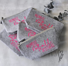 Lade das Bild in den Galerie-Viewer, MumDocs Notfallapotheke | Tasche